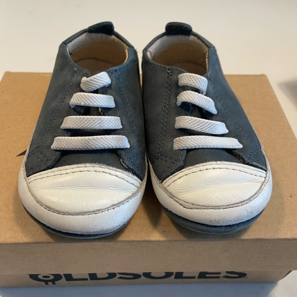 Old soles baby shoes